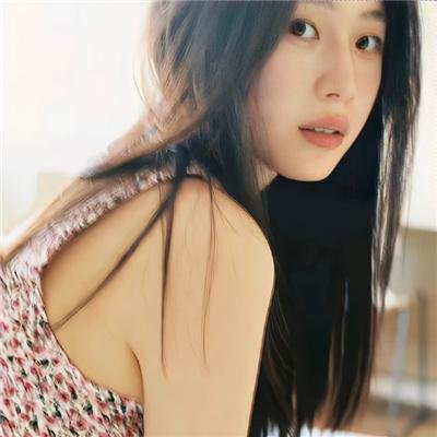 燃烧女子的画像
